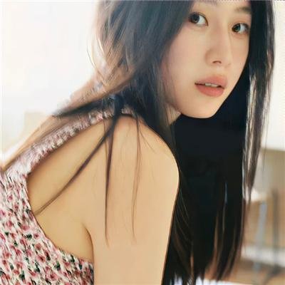 白色：诅咒的旋律
